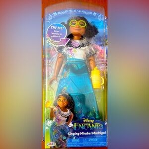 DISNEY ENCANTO Singing Mirabel Doll - BNIB